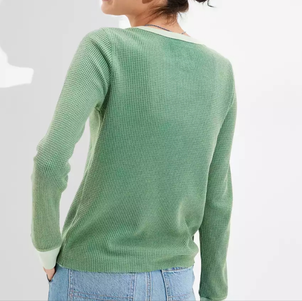 AE Waffle Layering Tee - Picture 4 of 4